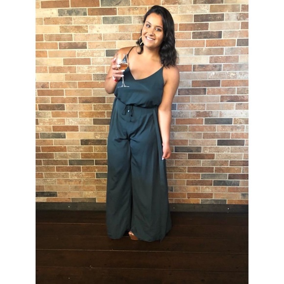 Sheike Jumpsuit - SIZE 14 - Picture 5 of 5